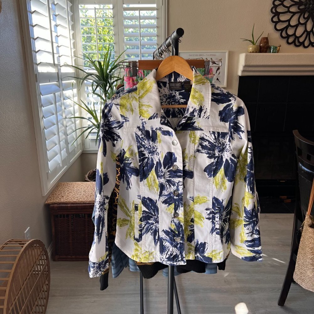 Addition by Chicos Jacket Womens Size 1 Blue and Green Floral White Denim - Picture 14 of 15